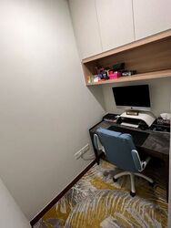 Shiro (D15), Apartment #518809191